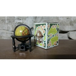 Sacapuntas miniatura globo terraqueo con caja PLAYME