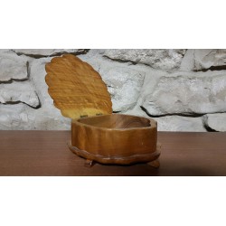 Caja concha de madera