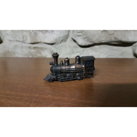 Sacapuntas miniatura tren de vapor